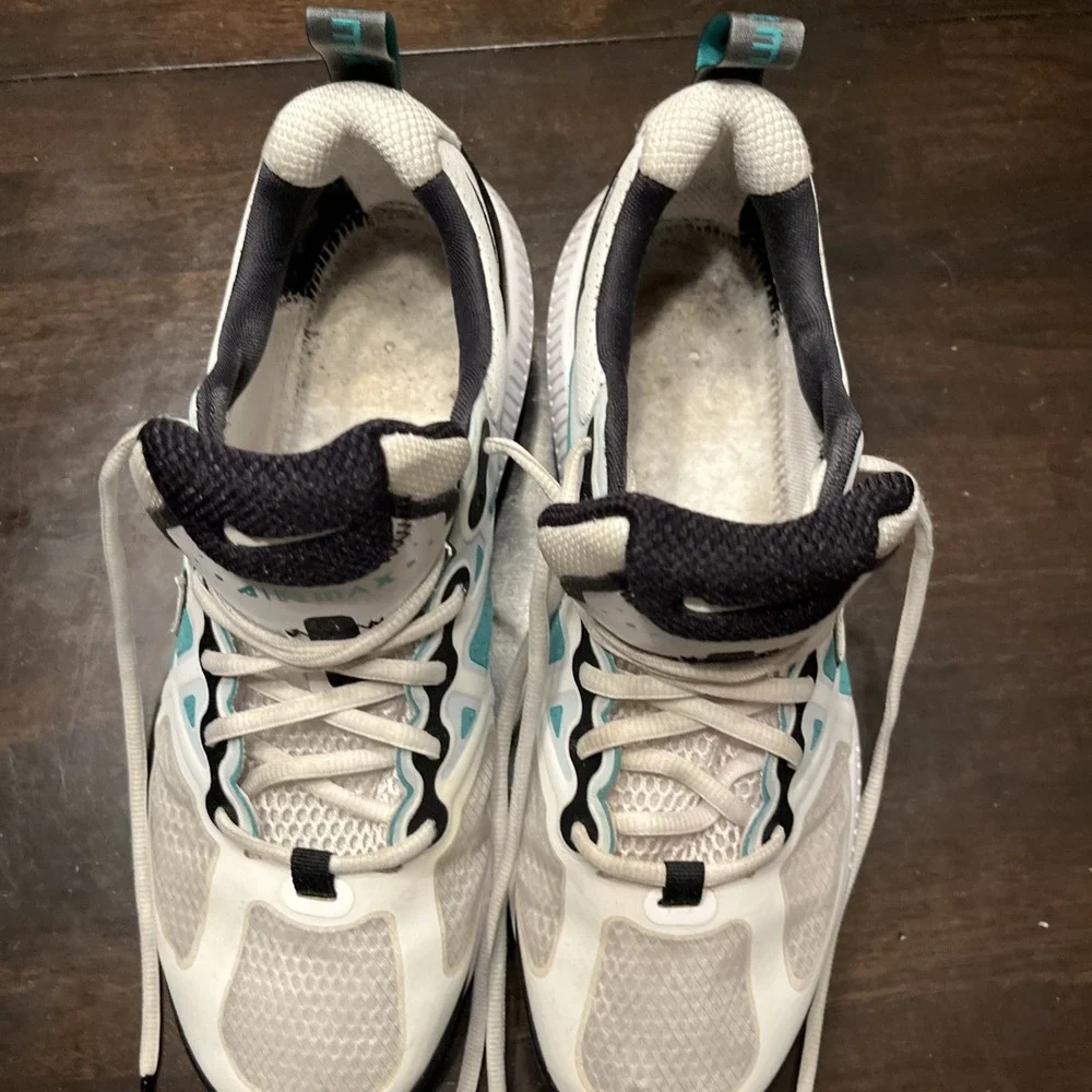 Nike air max
